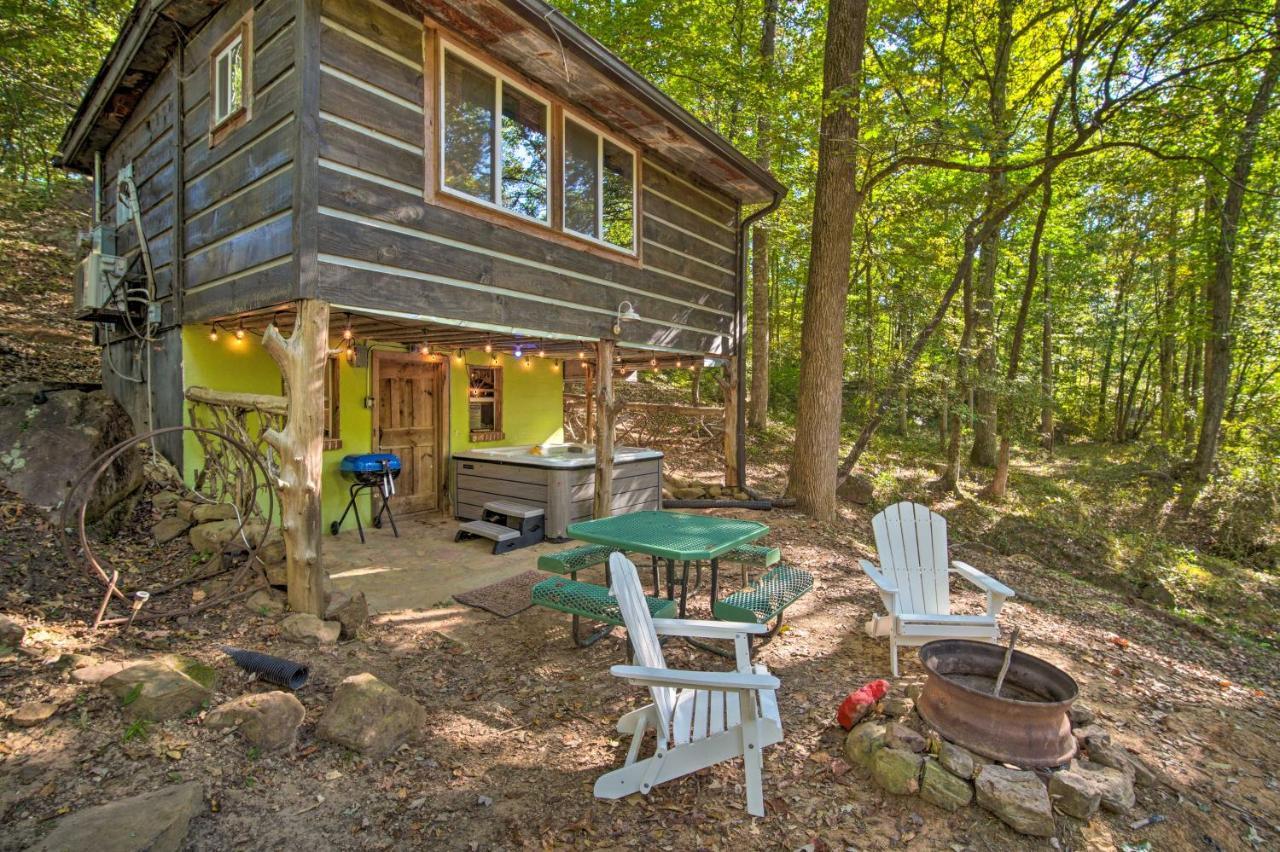 The Treehouse Cabin Creekside Home With Hot Tub! Summerville Exterior photo